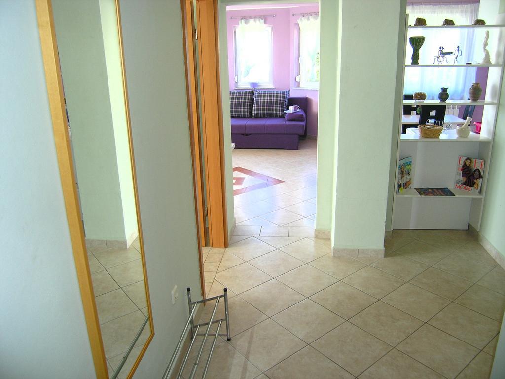 Apartments Ana & Ivan Krk Town Esterno foto